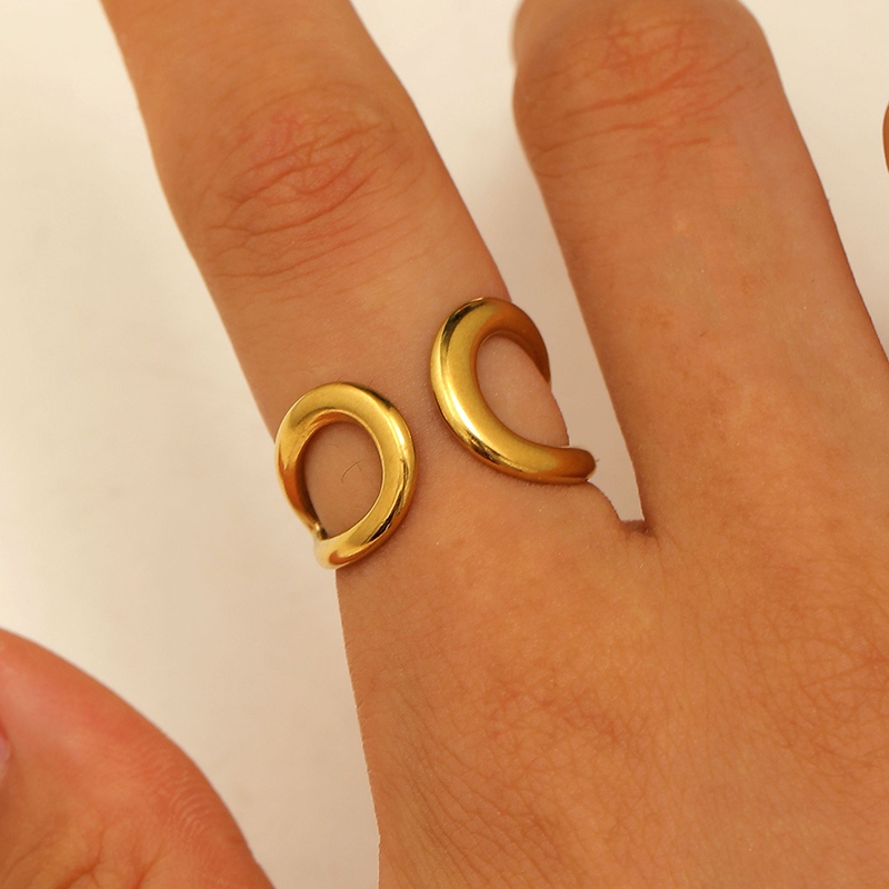 Minimalist Ring Stackable - Nierównomierne, puste pierścienie ze stali nierdzewnej