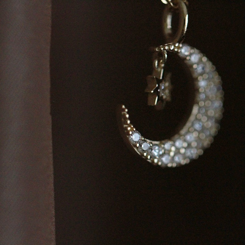 Wykwintne naszyjniki z zawiesz – Crystal Choker Necklace recenzja i cena