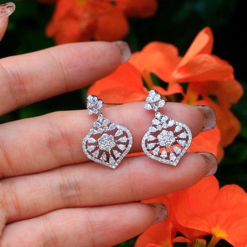 Aazuo 18K Złoto Białe Próby Au – Diamond Stud Earrings recenzja i cena